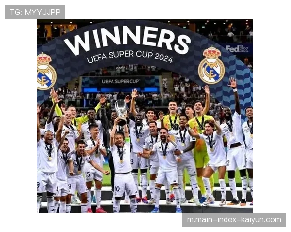 阿韦洛亚高位逼抢策略冒险，皇马试图用拦截窒息曼城传控体系